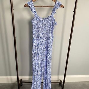 Lost and Wander Floral Jumpsuit Size Small!